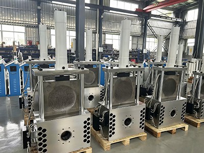 上下双滤板式过滤器